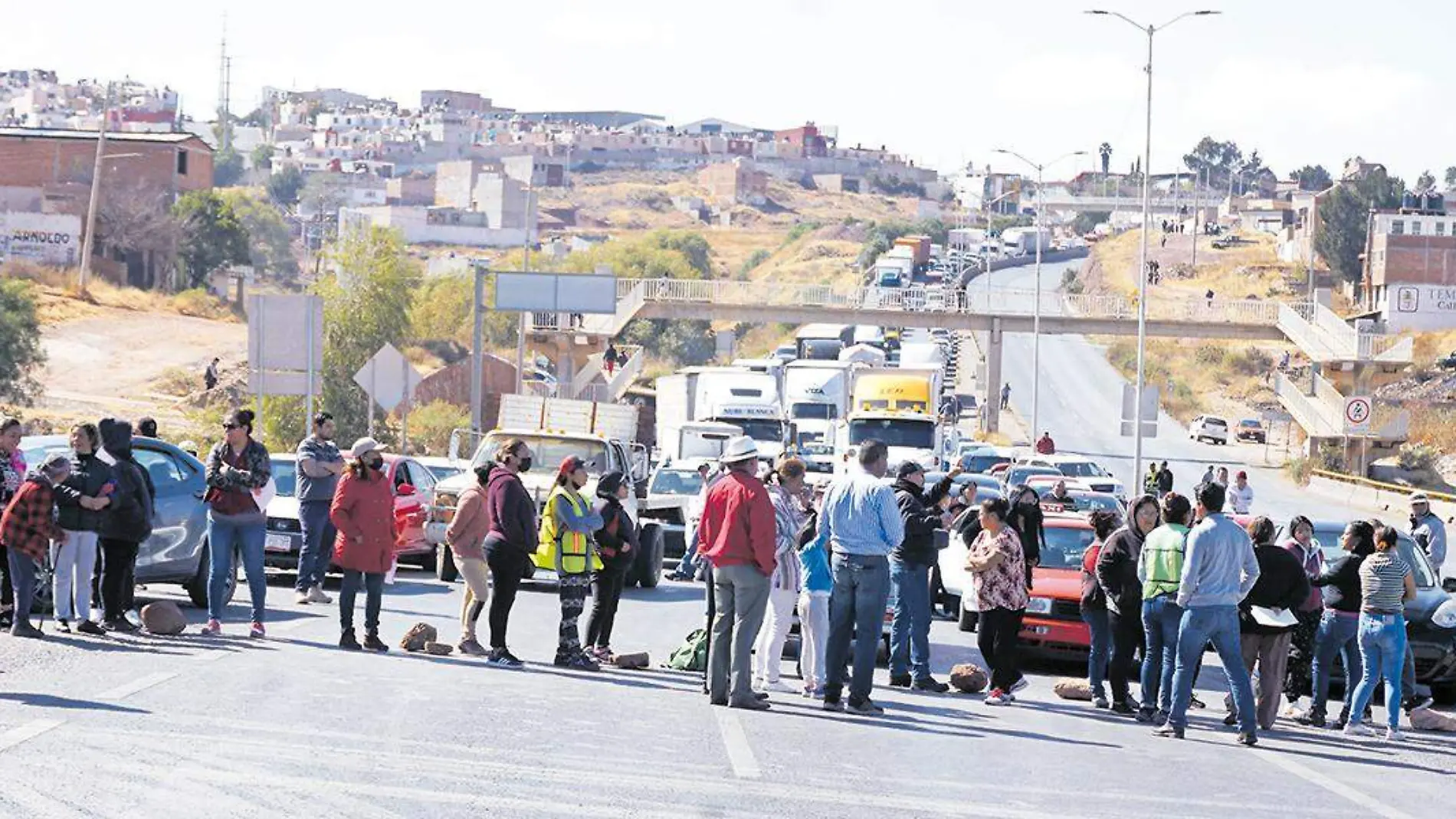 Bloqueo de colonos de la CTM en Tránsito Pesado